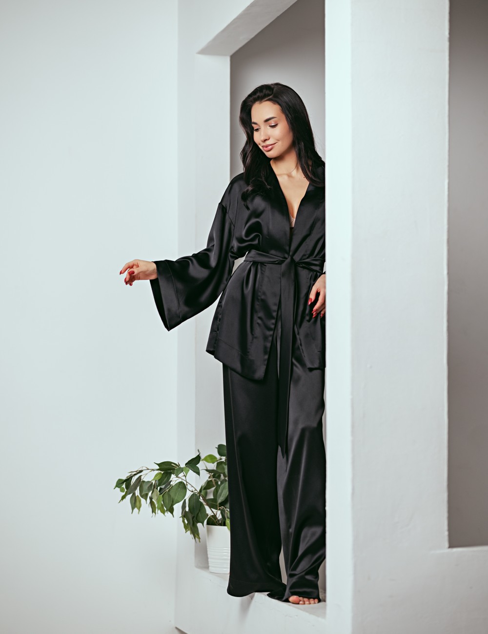 Костюм кимоно черный атлас